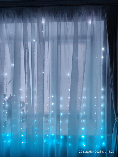 Customer photo of the LED curtain light
